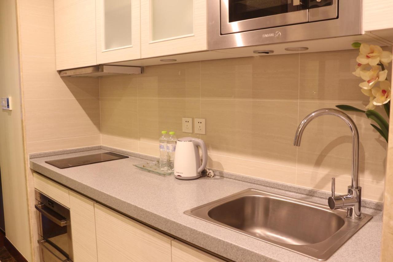 Qingdao Elegant Central Apartment Екстер'єр фото